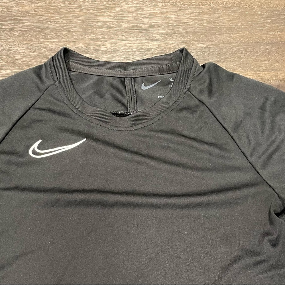 Nike kids Dri-fit Black Short Sleeve Soccer Tee